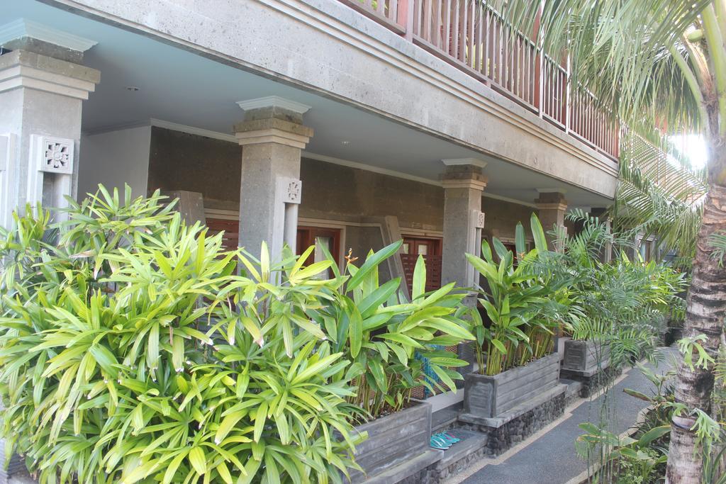 Letos Kubu Homestay Кута Экстерьер фото