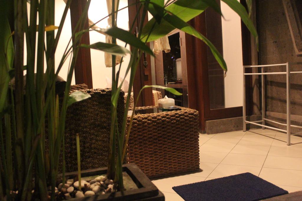 Letos Kubu Homestay Кута Экстерьер фото